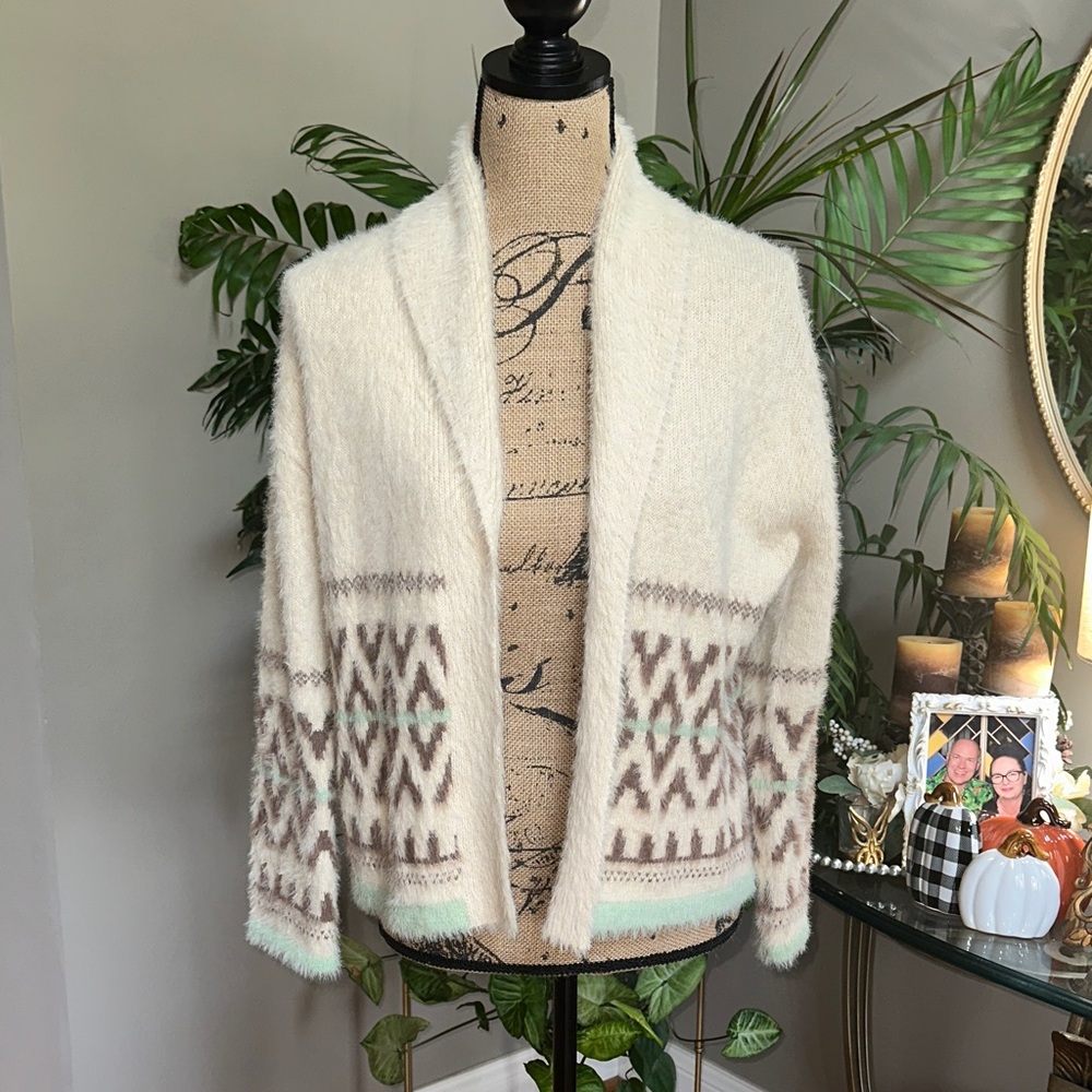 a.n.a Cream and Brown Geometric Women's Cardigan